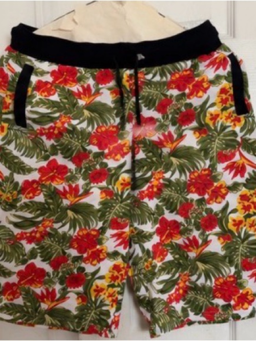 Source Unknown Tropical Floral Kids Shorts - Red, Green, Yellow, Black